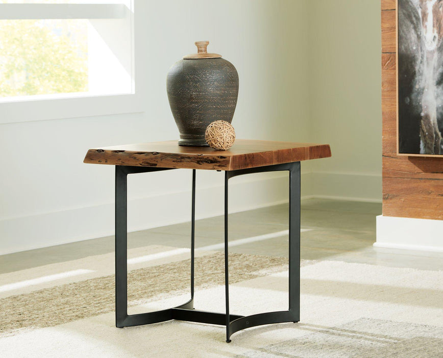 Fortmaine End Table - Premium End Table from Ashley Furniture - Just $226.19! Shop now at Furniture Wholesale Plus  We are the best furniture store in Nashville, Hendersonville, Goodlettsville, Madison, Antioch, Mount Juliet, Lebanon, Gallatin, Springfield, Murfreesboro, Franklin, Brentwood