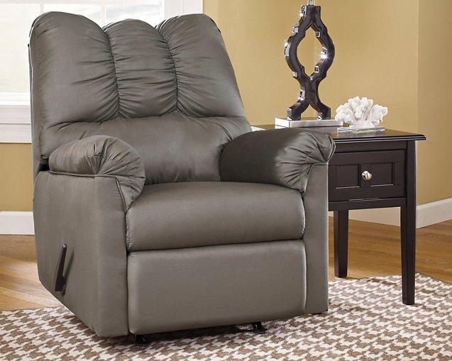 Darcy Living Room Set - Premium Living Room Set from Ashley Furniture - Just $666.67! Shop now at Furniture Wholesale Plus  We are the best furniture store in Nashville, Hendersonville, Goodlettsville, Madison, Antioch, Mount Juliet, Lebanon, Gallatin, Springfield, Murfreesboro, Franklin, Brentwood