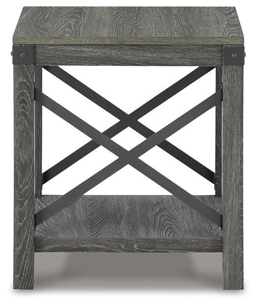 Freedan End Table - Premium End Table from Ashley Furniture - Just $116.73! Shop now at Furniture Wholesale Plus  We are the best furniture store in Nashville, Hendersonville, Goodlettsville, Madison, Antioch, Mount Juliet, Lebanon, Gallatin, Springfield, Murfreesboro, Franklin, Brentwood