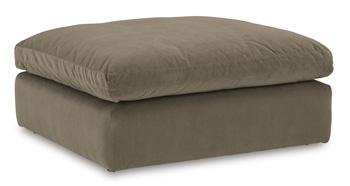 Sophie Oversized Accent Ottoman - Premium Ottoman from Ashley Furniture - Just $348.75! Shop now at Furniture Wholesale Plus  We are the best furniture store in Nashville, Hendersonville, Goodlettsville, Madison, Antioch, Mount Juliet, Lebanon, Gallatin, Springfield, Murfreesboro, Franklin, Brentwood