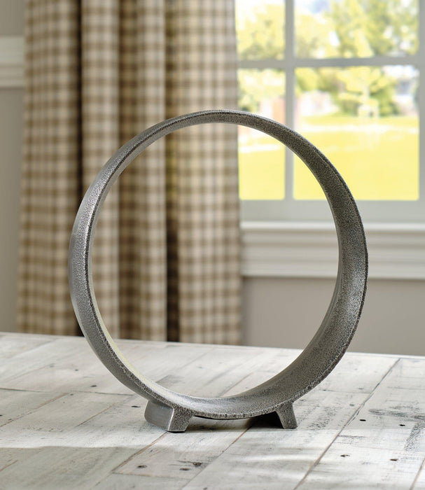 Ryandale Sculpture - Premium Sculpture from Ashley Furniture - Just $44.35! Shop now at Furniture Wholesale Plus  We are the best furniture store in Nashville, Hendersonville, Goodlettsville, Madison, Antioch, Mount Juliet, Lebanon, Gallatin, Springfield, Murfreesboro, Franklin, Brentwood