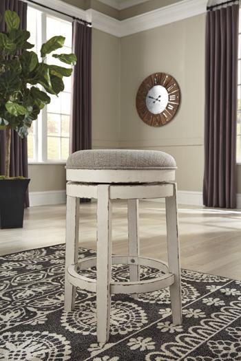 Realyn Counter Height Bar Stool - Premium Barstool from Ashley Furniture - Just $82.46! Shop now at Furniture Wholesale Plus  We are the best furniture store in Nashville, Hendersonville, Goodlettsville, Madison, Antioch, Mount Juliet, Lebanon, Gallatin, Springfield, Murfreesboro, Franklin, Brentwood