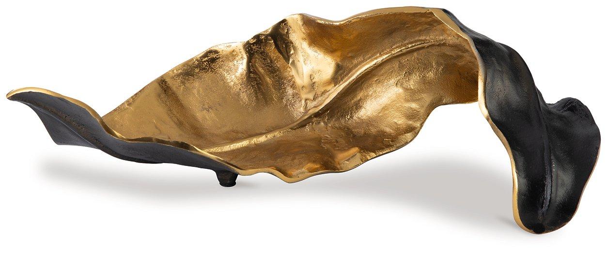 Melinda Sculpture - Premium Sculpture from Ashley Furniture - Just $53.18! Shop now at Furniture Wholesale Plus  We are the best furniture store in Nashville, Hendersonville, Goodlettsville, Madison, Antioch, Mount Juliet, Lebanon, Gallatin, Springfield, Murfreesboro, Franklin, Brentwood