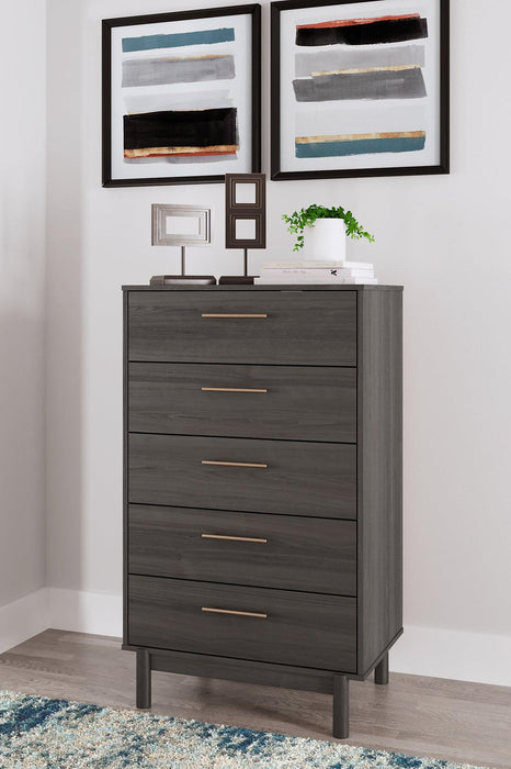 Brymont Chest of Drawers - Premium Chest from Ashley Furniture - Just $193.10! Shop now at Furniture Wholesale Plus  We are the best furniture store in Nashville, Hendersonville, Goodlettsville, Madison, Antioch, Mount Juliet, Lebanon, Gallatin, Springfield, Murfreesboro, Franklin, Brentwood