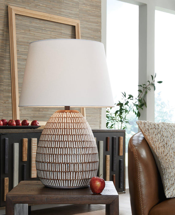 Darrich Table Lamp - Premium Table Lamp from Ashley Furniture - Just $107.91! Shop now at Furniture Wholesale Plus  We are the best furniture store in Nashville, Hendersonville, Goodlettsville, Madison, Antioch, Mount Juliet, Lebanon, Gallatin, Springfield, Murfreesboro, Franklin, Brentwood