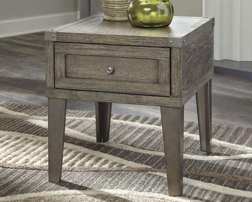 Chazney End Table - Premium End Table from Ashley Furniture - Just $206.77! Shop now at Furniture Wholesale Plus  We are the best furniture store in Nashville, Hendersonville, Goodlettsville, Madison, Antioch, Mount Juliet, Lebanon, Gallatin, Springfield, Murfreesboro, Franklin, Brentwood