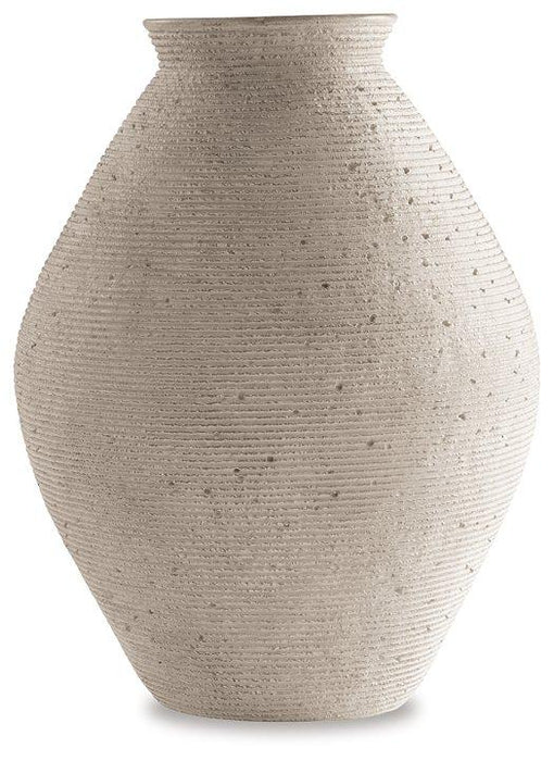 Hannela Vase - Premium Vase from Ashley Furniture - Just $70.83! Shop now at Furniture Wholesale Plus  We are the best furniture store in Nashville, Hendersonville, Goodlettsville, Madison, Antioch, Mount Juliet, Lebanon, Gallatin, Springfield, Murfreesboro, Franklin, Brentwood