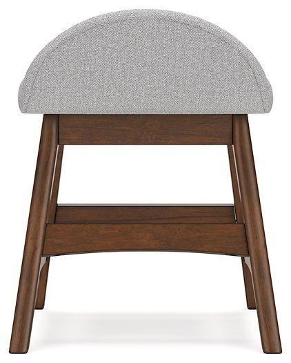 Lyncott Home Office Desk Chair - Premium Desk Chair from Ashley Furniture - Just $124.69! Shop now at Furniture Wholesale Plus  We are the best furniture store in Nashville, Hendersonville, Goodlettsville, Madison, Antioch, Mount Juliet, Lebanon, Gallatin, Springfield, Murfreesboro, Franklin, Brentwood