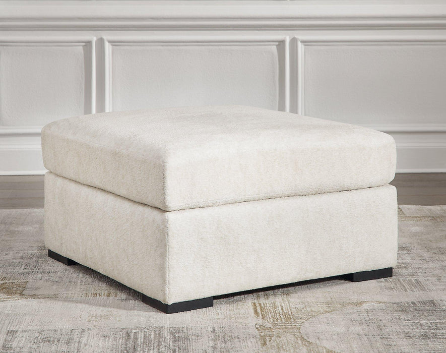 Chessington Oversized Accent Ottoman - Premium Ottoman from Ashley Furniture - Just $228.70! Shop now at Furniture Wholesale Plus  We are the best furniture store in Nashville, Hendersonville, Goodlettsville, Madison, Antioch, Mount Juliet, Lebanon, Gallatin, Springfield, Murfreesboro, Franklin, Brentwood