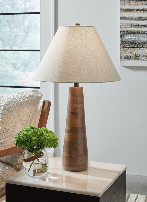 Danset Lamp Set - Premium Table Lamp Set from Ashley Furniture - Just $215.82! Shop now at Furniture Wholesale Plus  We are the best furniture store in Nashville, Hendersonville, Goodlettsville, Madison, Antioch, Mount Juliet, Lebanon, Gallatin, Springfield, Murfreesboro, Franklin, Brentwood