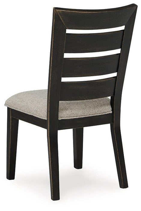 Galliden Dining Chair - Premium Dining Chair from Ashley Furniture - Just $124.69! Shop now at Furniture Wholesale Plus  We are the best furniture store in Nashville, Hendersonville, Goodlettsville, Madison, Antioch, Mount Juliet, Lebanon, Gallatin, Springfield, Murfreesboro, Franklin, Brentwood