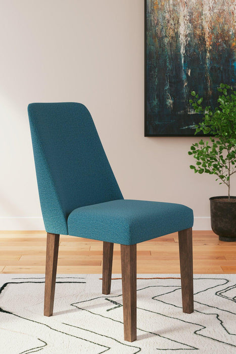 Lyncott Dining Chair - Premium Dining Chair from Ashley Furniture - Just $114.64! Shop now at Furniture Wholesale Plus  We are the best furniture store in Nashville, Hendersonville, Goodlettsville, Madison, Antioch, Mount Juliet, Lebanon, Gallatin, Springfield, Murfreesboro, Franklin, Brentwood