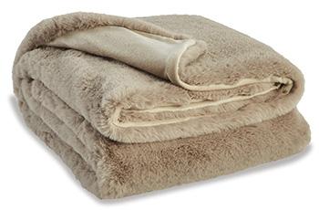 Gariland Throw - Premium Throw from Ashley Furniture - Just $56.82! Shop now at Furniture Wholesale Plus  We are the best furniture store in Nashville, Hendersonville, Goodlettsville, Madison, Antioch, Mount Juliet, Lebanon, Gallatin, Springfield, Murfreesboro, Franklin, Brentwood