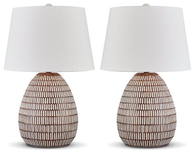 Darrich Lamp Set - Premium Table Lamp Set from Ashley Furniture - Just $215.82! Shop now at Furniture Wholesale Plus  We are the best furniture store in Nashville, Hendersonville, Goodlettsville, Madison, Antioch, Mount Juliet, Lebanon, Gallatin, Springfield, Murfreesboro, Franklin, Brentwood