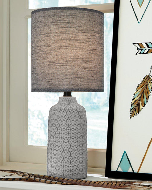 Donnford Table Lamp - Premium Table Lamp from Ashley Furniture - Just $53.18! Shop now at Furniture Wholesale Plus  We are the best furniture store in Nashville, Hendersonville, Goodlettsville, Madison, Antioch, Mount Juliet, Lebanon, Gallatin, Springfield, Murfreesboro, Franklin, Brentwood