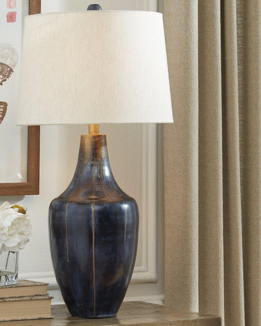 Evania Table Lamp - Premium Table Lamp from Ashley Furniture - Just $125.56! Shop now at Furniture Wholesale Plus  We are the best furniture store in Nashville, Hendersonville, Goodlettsville, Madison, Antioch, Mount Juliet, Lebanon, Gallatin, Springfield, Murfreesboro, Franklin, Brentwood