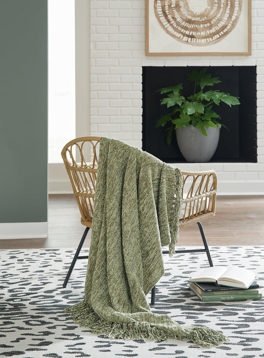 Tamish Throw (Set of 3) - Premium Throw from Ashley Furniture - Just $97.42! Shop now at Furniture Wholesale Plus  We are the best furniture store in Nashville, Hendersonville, Goodlettsville, Madison, Antioch, Mount Juliet, Lebanon, Gallatin, Springfield, Murfreesboro, Franklin, Brentwood