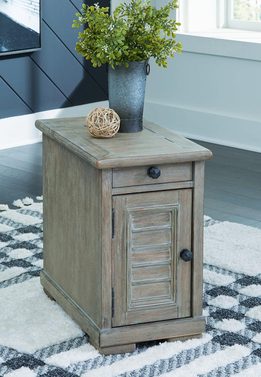 Moreshire Chairside End Table - Premium End Table from Ashley Furniture - Just $243.84! Shop now at Furniture Wholesale Plus  We are the best furniture store in Nashville, Hendersonville, Goodlettsville, Madison, Antioch, Mount Juliet, Lebanon, Gallatin, Springfield, Murfreesboro, Franklin, Brentwood