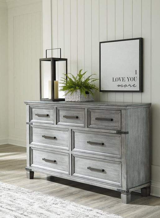 Russelyn Dresser - Premium Dresser from Ashley Furniture - Just $848.68! Shop now at Furniture Wholesale Plus  We are the best furniture store in Nashville, Hendersonville, Goodlettsville, Madison, Antioch, Mount Juliet, Lebanon, Gallatin, Springfield, Murfreesboro, Franklin, Brentwood