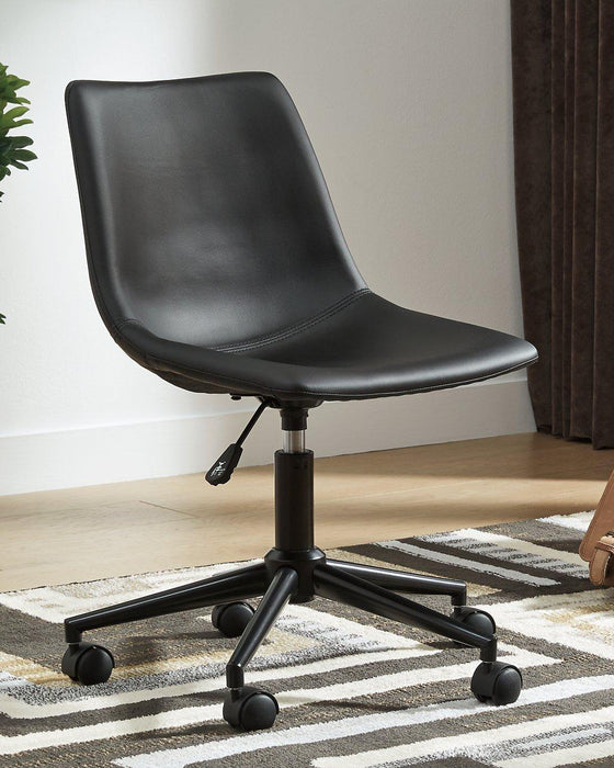 Office Chair Program Home Office Desk Chair - Premium Desk Chair from Ashley Furniture - Just $124.69! Shop now at Furniture Wholesale Plus  We are the best furniture store in Nashville, Hendersonville, Goodlettsville, Madison, Antioch, Mount Juliet, Lebanon, Gallatin, Springfield, Murfreesboro, Franklin, Brentwood