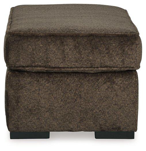 Aylesworth Ottoman - Premium Ottoman from Ashley Furniture - Just $209.28! Shop now at Furniture Wholesale Plus  We are the best furniture store in Nashville, Hendersonville, Goodlettsville, Madison, Antioch, Mount Juliet, Lebanon, Gallatin, Springfield, Murfreesboro, Franklin, Brentwood