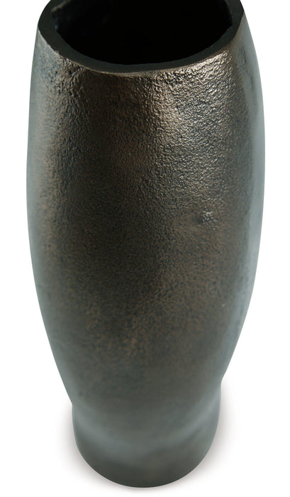 Elanman Vase - Premium Vase from Ashley Furniture - Just $35.53! Shop now at Furniture Wholesale Plus  We are the best furniture store in Nashville, Hendersonville, Goodlettsville, Madison, Antioch, Mount Juliet, Lebanon, Gallatin, Springfield, Murfreesboro, Franklin, Brentwood