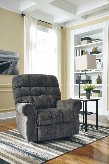 Ernestine Power Lift Chair - Premium Recliner from Ashley Furniture - Just $794.90! Shop now at Furniture Wholesale Plus  We are the best furniture store in Nashville, Hendersonville, Goodlettsville, Madison, Antioch, Mount Juliet, Lebanon, Gallatin, Springfield, Murfreesboro, Franklin, Brentwood