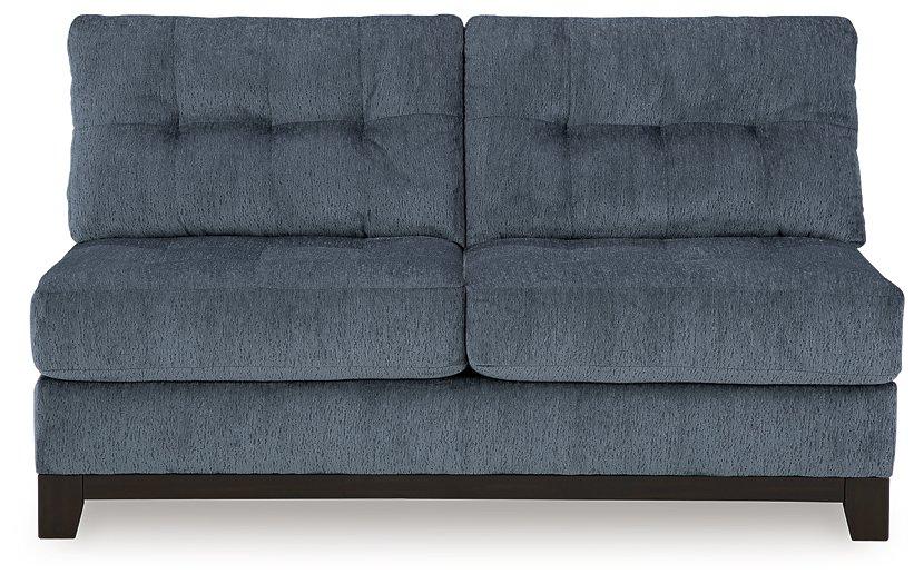 Maxon Place Sectional with Chaise - Premium Sectional from Ashley Furniture - Just $1773.48! Shop now at Furniture Wholesale Plus  We are the best furniture store in Nashville, Hendersonville, Goodlettsville, Madison, Antioch, Mount Juliet, Lebanon, Gallatin, Springfield, Murfreesboro, Franklin, Brentwood