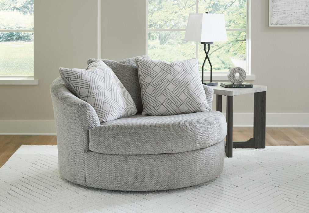 Casselbury Oversized Swivel Accent Chair - Premium Chair from Ashley Furniture - Just $611.94! Shop now at Furniture Wholesale Plus  We are the best furniture store in Nashville, Hendersonville, Goodlettsville, Madison, Antioch, Mount Juliet, Lebanon, Gallatin, Springfield, Murfreesboro, Franklin, Brentwood