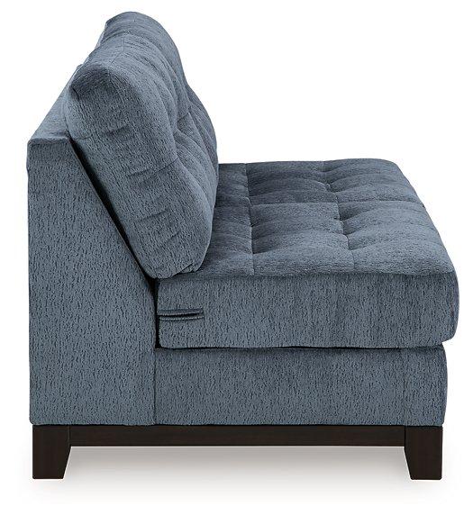 Maxon Place Sectional with Chaise - Premium Sectional from Ashley Furniture - Just $1773.48! Shop now at Furniture Wholesale Plus  We are the best furniture store in Nashville, Hendersonville, Goodlettsville, Madison, Antioch, Mount Juliet, Lebanon, Gallatin, Springfield, Murfreesboro, Franklin, Brentwood