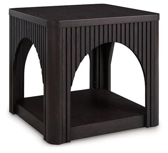 Yellink End Table - Premium End Table from Ashley Furniture - Just $189.12! Shop now at Furniture Wholesale Plus  We are the best furniture store in Nashville, Hendersonville, Goodlettsville, Madison, Antioch, Mount Juliet, Lebanon, Gallatin, Springfield, Murfreesboro, Franklin, Brentwood