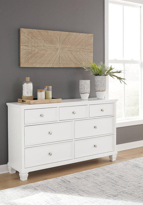 Fortman Dresser and Mirror - Premium Dresser & Mirror from Ashley Furniture - Just $703.89! Shop now at Furniture Wholesale Plus  We are the best furniture store in Nashville, Hendersonville, Goodlettsville, Madison, Antioch, Mount Juliet, Lebanon, Gallatin, Springfield, Murfreesboro, Franklin, Brentwood