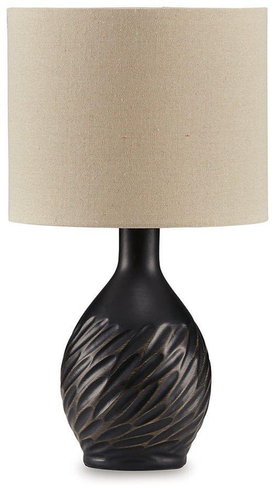 Garinton Lamp Set - Premium Table Lamp Set from Ashley Furniture - Just $106.36! Shop now at Furniture Wholesale Plus  We are the best furniture store in Nashville, Hendersonville, Goodlettsville, Madison, Antioch, Mount Juliet, Lebanon, Gallatin, Springfield, Murfreesboro, Franklin, Brentwood