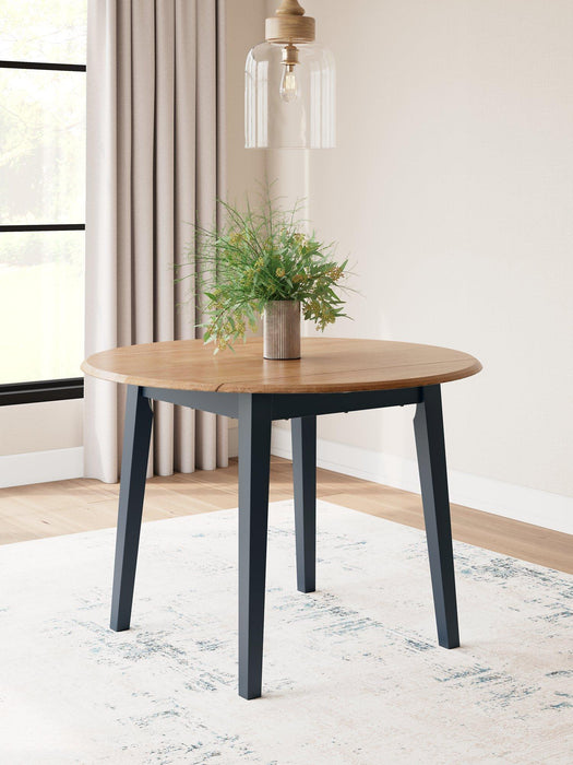 Gesthaven Dining Drop Leaf Table - Premium Dining Table from Ashley Furniture - Just $187.04! Shop now at Furniture Wholesale Plus  We are the best furniture store in Nashville, Hendersonville, Goodlettsville, Madison, Antioch, Mount Juliet, Lebanon, Gallatin, Springfield, Murfreesboro, Franklin, Brentwood