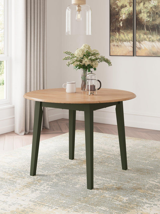 Gesthaven Dining Drop Leaf Table - Premium Dining Table from Ashley Furniture - Just $187.04! Shop now at Furniture Wholesale Plus  We are the best furniture store in Nashville, Hendersonville, Goodlettsville, Madison, Antioch, Mount Juliet, Lebanon, Gallatin, Springfield, Murfreesboro, Franklin, Brentwood