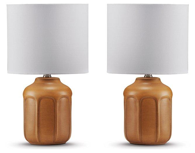 Gierburg Lamp Set - Premium Table Lamp Set from Ashley Furniture - Just $44.35! Shop now at Furniture Wholesale Plus  We are the best furniture store in Nashville, Hendersonville, Goodlettsville, Madison, Antioch, Mount Juliet, Lebanon, Gallatin, Springfield, Murfreesboro, Franklin, Brentwood