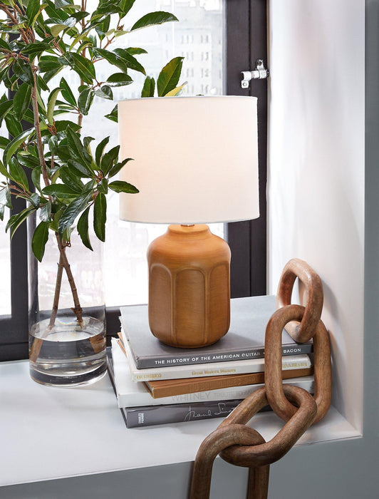 Gierburg Table Lamp - Premium Table Lamp from Ashley Furniture - Just $44.35! Shop now at Furniture Wholesale Plus  We are the best furniture store in Nashville, Hendersonville, Goodlettsville, Madison, Antioch, Mount Juliet, Lebanon, Gallatin, Springfield, Murfreesboro, Franklin, Brentwood