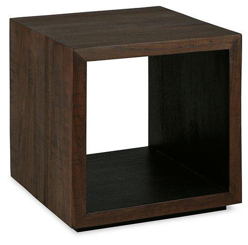 Hensington End Table - Premium Accent Table from Ashley Furniture - Just $261.50! Shop now at Furniture Wholesale Plus  We are the best furniture store in Nashville, Hendersonville, Goodlettsville, Madison, Antioch, Mount Juliet, Lebanon, Gallatin, Springfield, Murfreesboro, Franklin, Brentwood