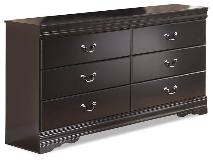 Huey Vineyard Dresser and Mirror - Premium Dresser & Mirror from Ashley Furniture - Just $388.15! Shop now at Furniture Wholesale Plus  We are the best furniture store in Nashville, Hendersonville, Goodlettsville, Madison, Antioch, Mount Juliet, Lebanon, Gallatin, Springfield, Murfreesboro, Franklin, Brentwood