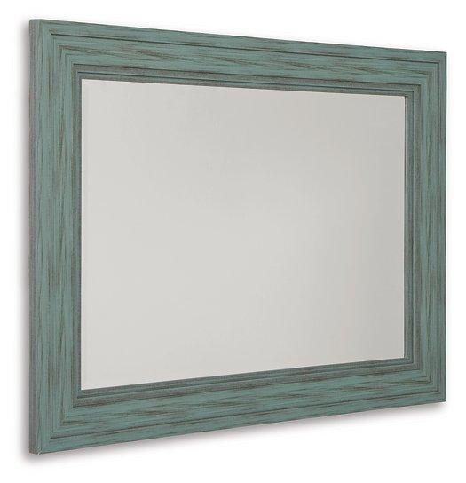 Jacee Accent Mirror - Premium Mirror from Ashley Furniture - Just $116.84! Shop now at Furniture Wholesale Plus  We are the best furniture store in Nashville, Hendersonville, Goodlettsville, Madison, Antioch, Mount Juliet, Lebanon, Gallatin, Springfield, Murfreesboro, Franklin, Brentwood