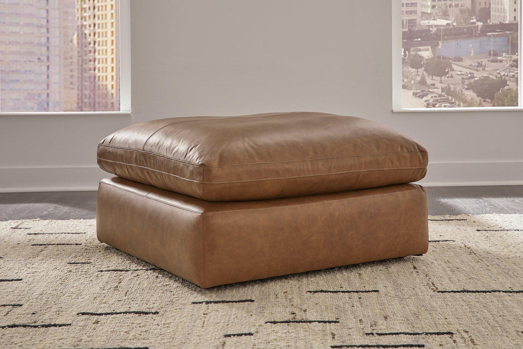 Emilia Oversized Accent Ottoman - Premium Ottoman from Ashley Furniture - Just $565.07! Shop now at Furniture Wholesale Plus  We are the best furniture store in Nashville, Hendersonville, Goodlettsville, Madison, Antioch, Mount Juliet, Lebanon, Gallatin, Springfield, Murfreesboro, Franklin, Brentwood