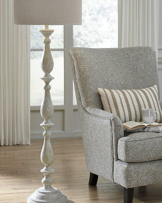 Bernadate Floor Lamp - Premium Floor Lamp from Ashley Furniture - Just $125.56! Shop now at Furniture Wholesale Plus  We are the best furniture store in Nashville, Hendersonville, Goodlettsville, Madison, Antioch, Mount Juliet, Lebanon, Gallatin, Springfield, Murfreesboro, Franklin, Brentwood