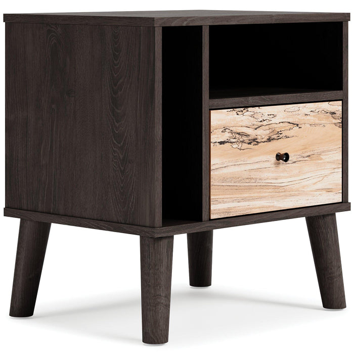 Piperton Nightstand - Premium Nightstand from Ashley Furniture - Just $88.94! Shop now at Furniture Wholesale Plus  We are the best furniture store in Nashville, Hendersonville, Goodlettsville, Madison, Antioch, Mount Juliet, Lebanon, Gallatin, Springfield, Murfreesboro, Franklin, Brentwood