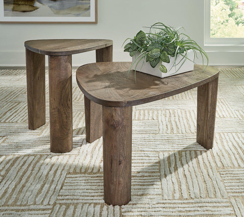 Reidport Accent Coffee Table (Set of 2) - Premium Cocktail Table from Ashley Furniture - Just $298.57! Shop now at Furniture Wholesale Plus  We are the best furniture store in Nashville, Hendersonville, Goodlettsville, Madison, Antioch, Mount Juliet, Lebanon, Gallatin, Springfield, Murfreesboro, Franklin, Brentwood