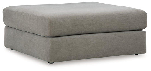 Avaliyah Oversized Accent Ottoman - Premium Ottoman from Ashley Furniture - Just $318.74! Shop now at Furniture Wholesale Plus  We are the best furniture store in Nashville, Hendersonville, Goodlettsville, Madison, Antioch, Mount Juliet, Lebanon, Gallatin, Springfield, Murfreesboro, Franklin, Brentwood