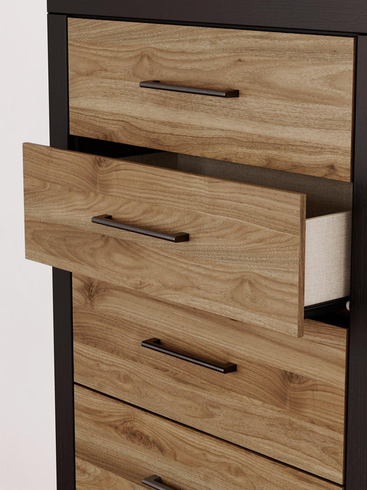 Vertani Chest of Drawers - Premium Chest from Ashley Furniture - Just $283.57! Shop now at Furniture Wholesale Plus  We are the best furniture store in Nashville, Hendersonville, Goodlettsville, Madison, Antioch, Mount Juliet, Lebanon, Gallatin, Springfield, Murfreesboro, Franklin, Brentwood