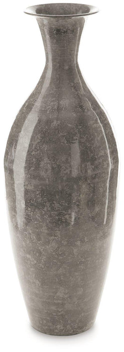 Brockwich Vase - Premium Vase from Ashley Furniture - Just $33.76! Shop now at Furniture Wholesale Plus  We are the best furniture store in Nashville, Hendersonville, Goodlettsville, Madison, Antioch, Mount Juliet, Lebanon, Gallatin, Springfield, Murfreesboro, Franklin, Brentwood