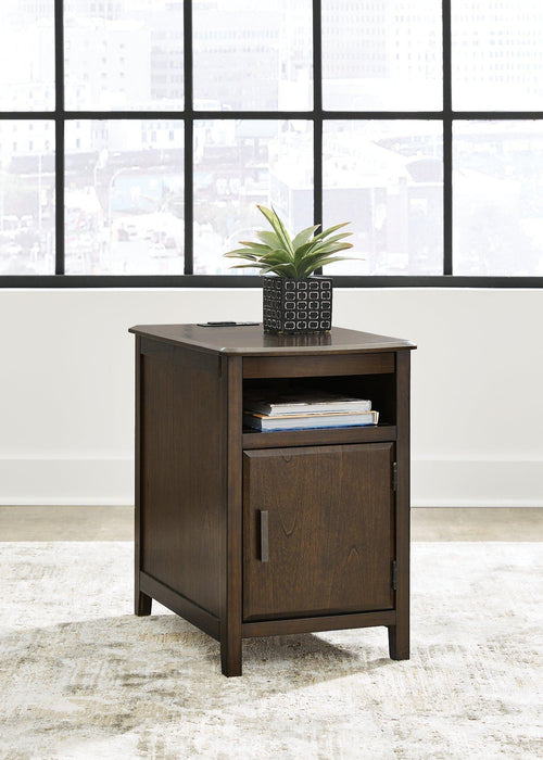 Devonsted Chairside End Table - Premium End Table from Ashley Furniture - Just $152.04! Shop now at Furniture Wholesale Plus  We are the best furniture store in Nashville, Hendersonville, Goodlettsville, Madison, Antioch, Mount Juliet, Lebanon, Gallatin, Springfield, Murfreesboro, Franklin, Brentwood