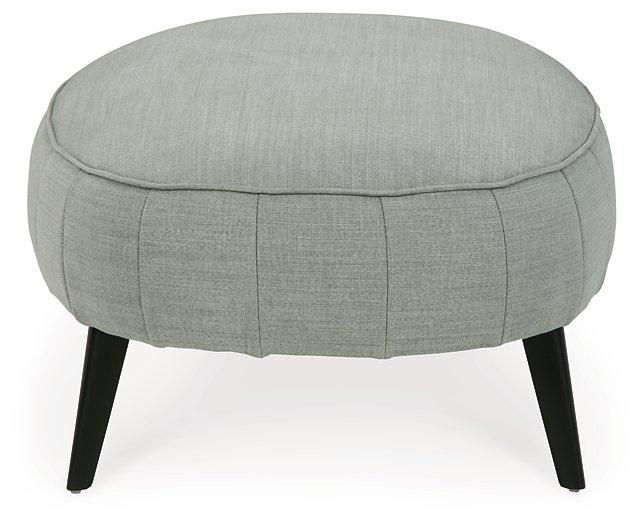 Hollyann Oversized Accent Ottoman - Premium Ottoman from Ashley Furniture - Just $234! Shop now at Furniture Wholesale Plus  We are the best furniture store in Nashville, Hendersonville, Goodlettsville, Madison, Antioch, Mount Juliet, Lebanon, Gallatin, Springfield, Murfreesboro, Franklin, Brentwood