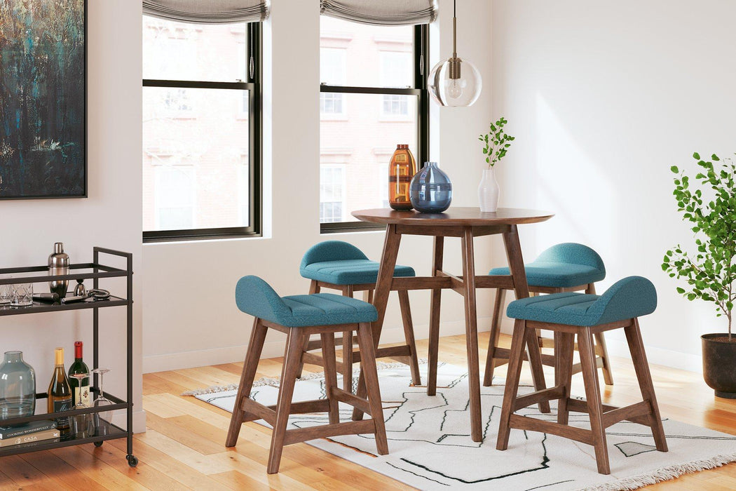 Lyncott Counter Height Bar Stool - Premium Barstool from Ashley Furniture - Just $92.51! Shop now at Furniture Wholesale Plus  We are the best furniture store in Nashville, Hendersonville, Goodlettsville, Madison, Antioch, Mount Juliet, Lebanon, Gallatin, Springfield, Murfreesboro, Franklin, Brentwood